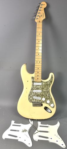 Fender-2004/5